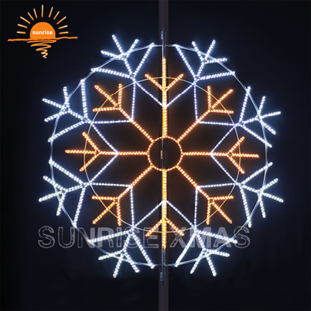 Xmas Snowflake Decoration Street Light Led Street Christmas Theme Post Street Light Pole Decorative Pattern Lights