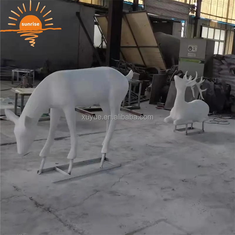 Christmas Reindeer Festival Home Decor Life Size Anime Deer Statue Outdoor Yard Display Resin Fiberglass Animal Sculpture