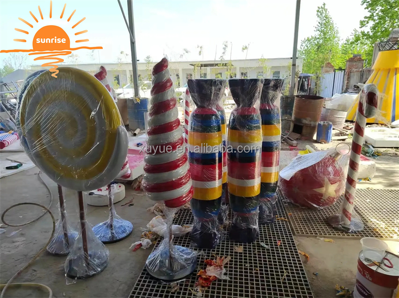 Christmas Outdoor Candy Cane Props Fiberglass Resin Lollipop Donuts Doughnut Sculpture for Store Shop Decoration