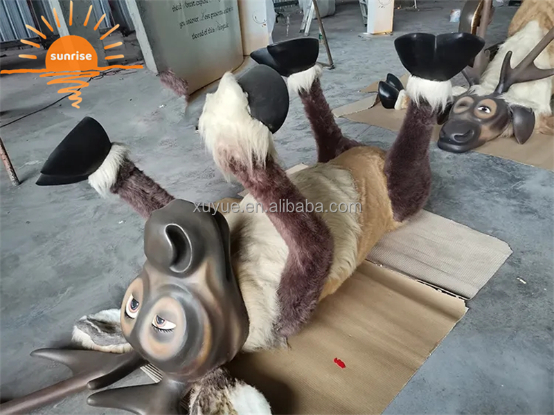 Factory Christmas Decoration Large Outdoor Door Fiberglass Sculpture Statue for Sale Reindeer Santa Fiberglass Sculpture