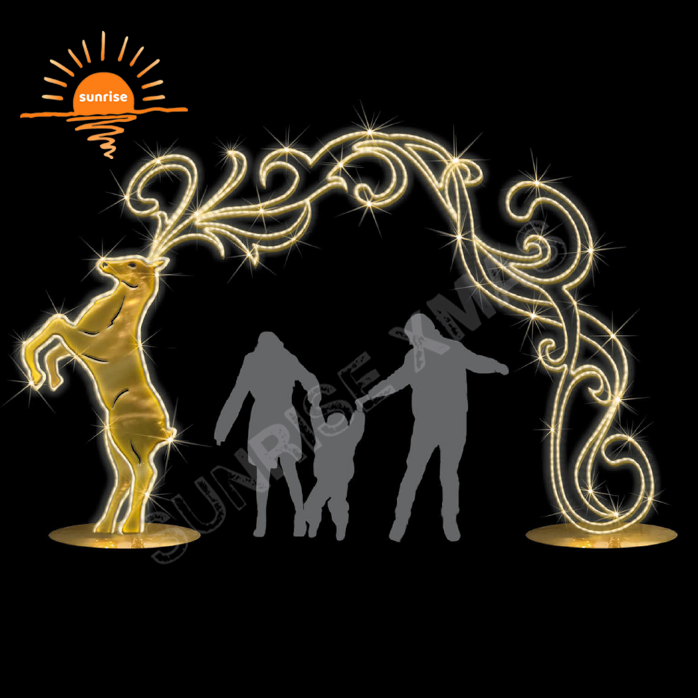 Outdoor Waterproof Custom Color Change LED Snowflake Lighting Tunnel Arch Reindeer Lighting Christmas Decoration Light Show