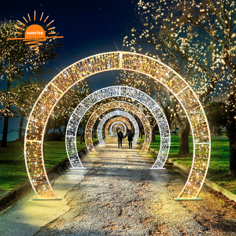 Outdoor Programmable RGB Color Change LED Lighting Tunnel Arch Lighting Christmas Snowflake Decoration Walk Through Light Show