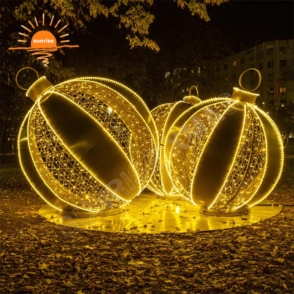 Holiday Letters Decoration Giant Alarm Clock Commercial LED Lighted Walk Through LED Ball Bauble Christmas Ornament for Exterior