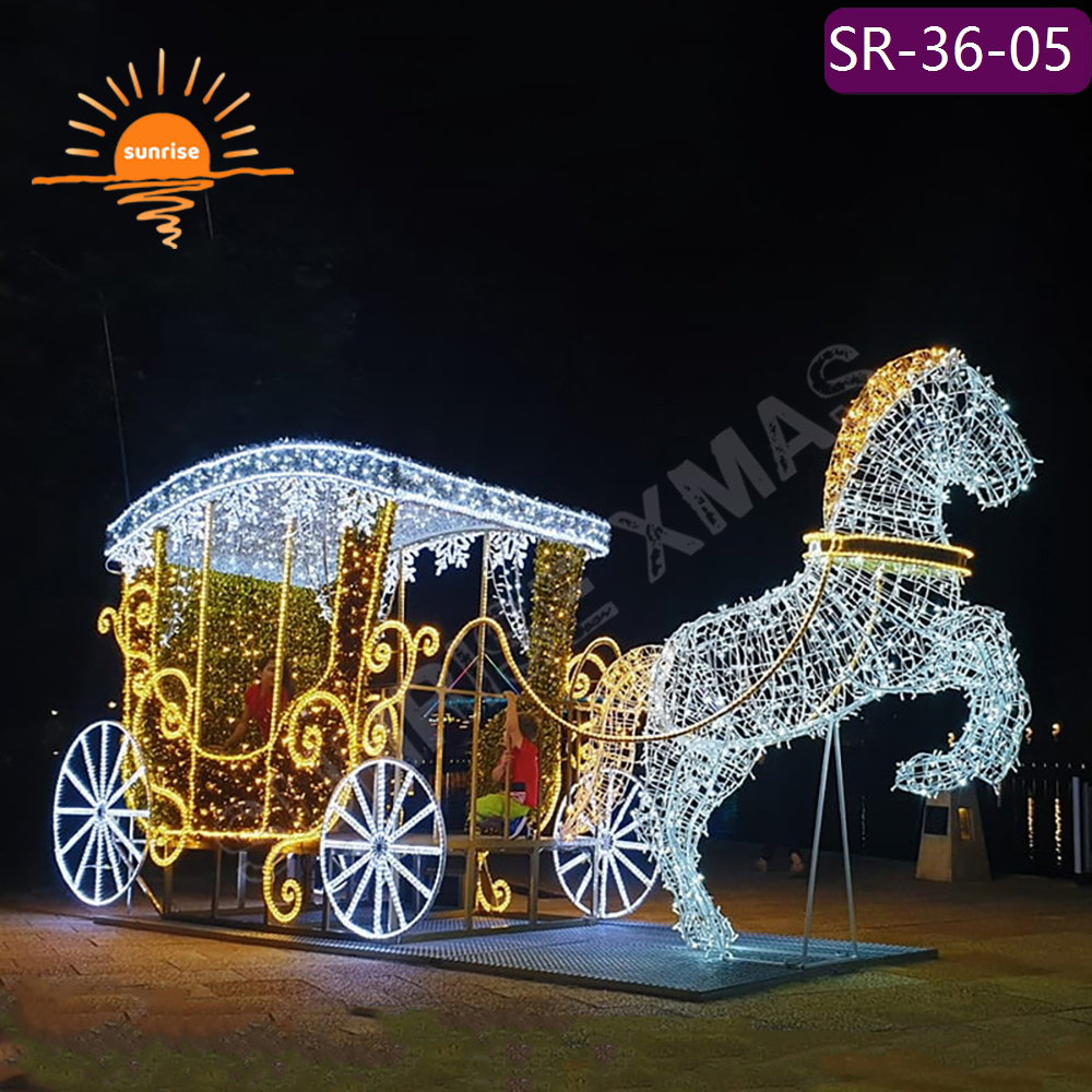 Design High-quality 3D Large Christmas Vehicle Holiday Giant LED Carriage Pattern Decorative theme motif Lights show for Mall