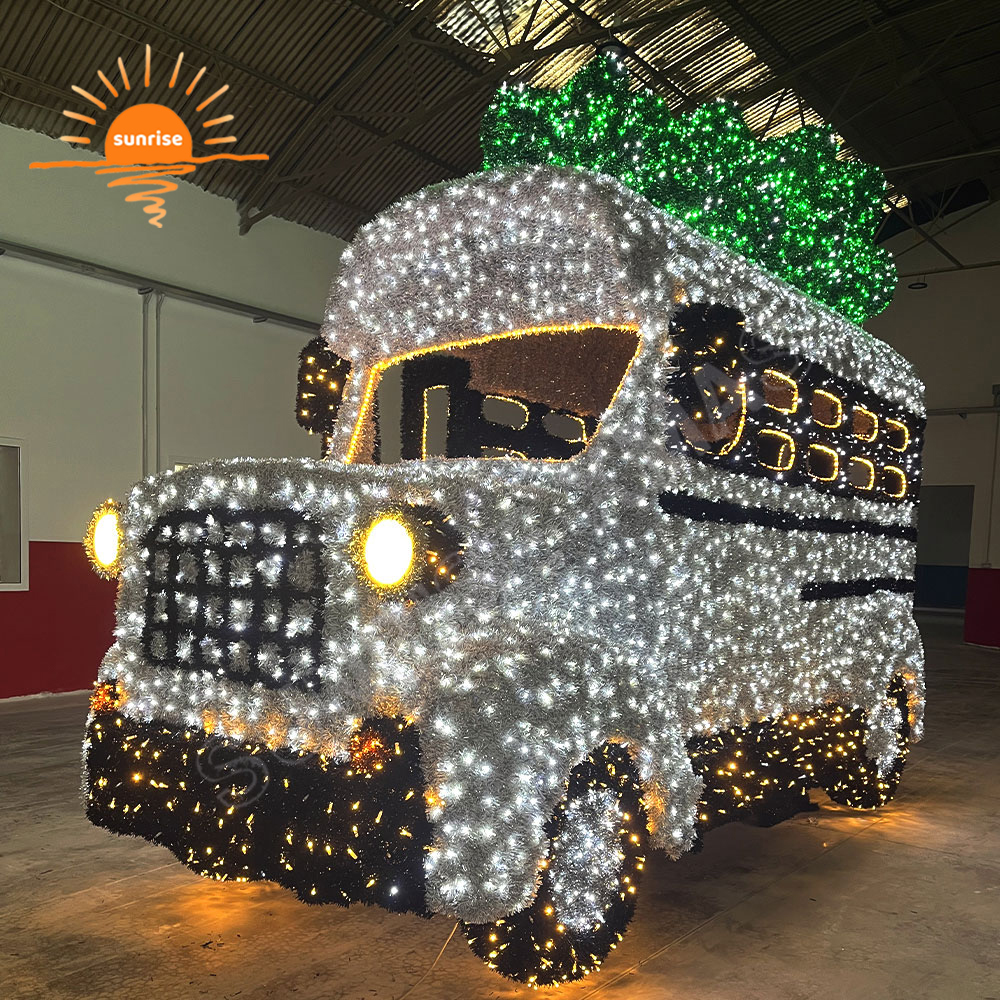 Large Commercial IP65 Led Vehicle Light Xmas Outdoor Waterproof Decoration Custom LED Bus with Gift Motif for Amusement Park
