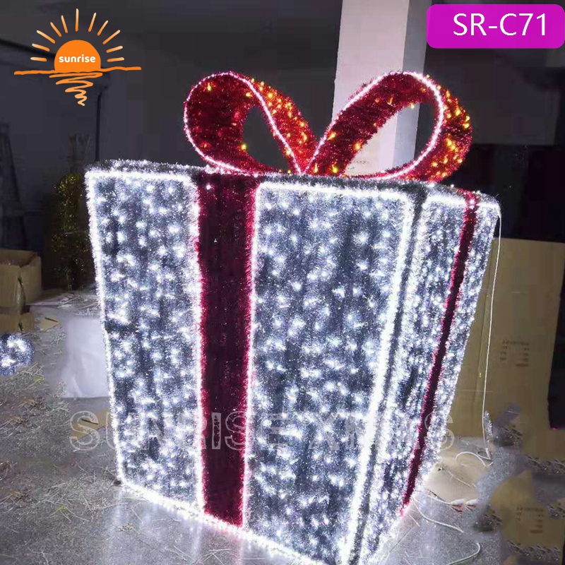 Outdoor Giant LED Christmas Decoration Large 3D Gift Box  Lights for Commercial and Shopping Mall