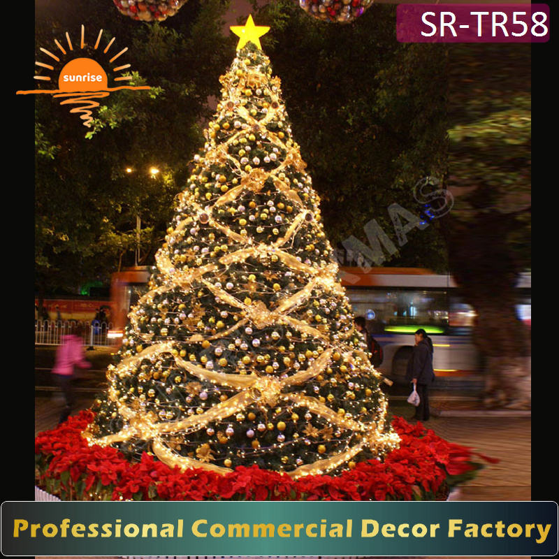 Warm White large artificial trees Fire-resistant material Christmas tree easy to install for season in Winterland Light Show
