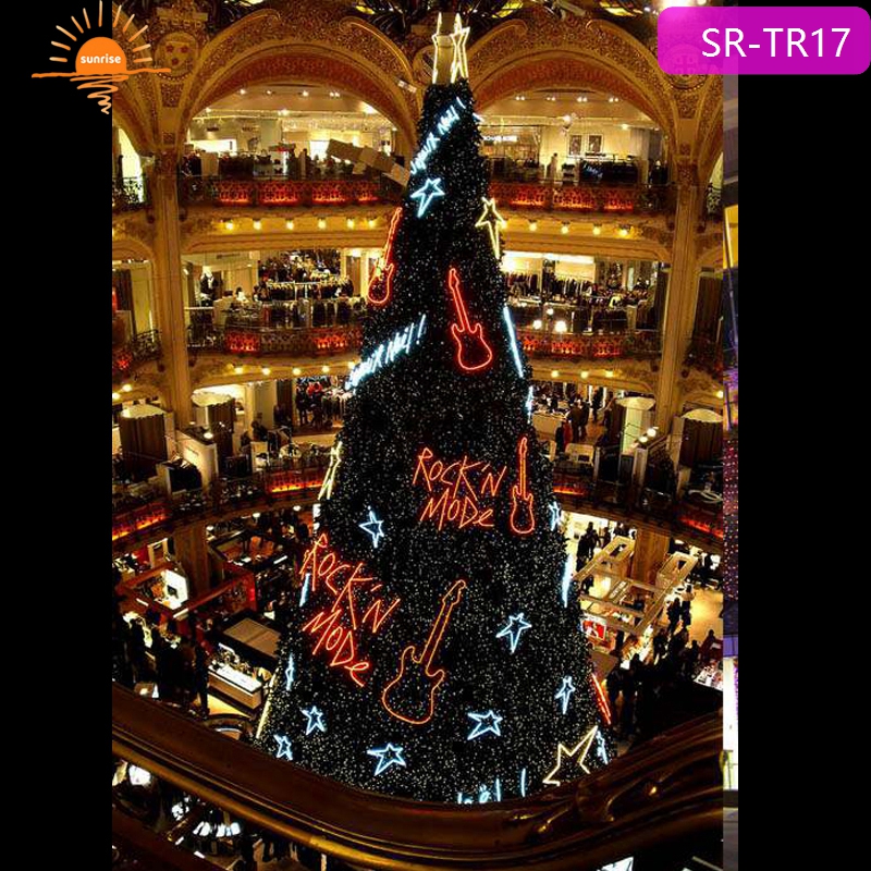 New Year's Large-scale Artificial LED Christmas Tree Is a Programmable Outdoor Steel Frame Christmas Tree for Holiday Parties