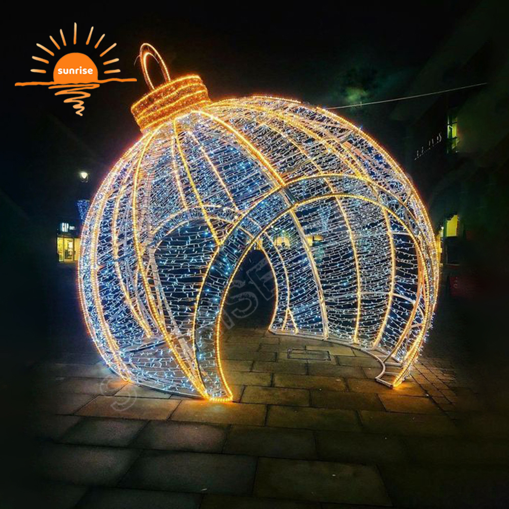 Customized IP65 Outdoor Waterproof Large Christmas Led Light Ball Luxury Commercial Street 3D Bauble/ornament Decoration