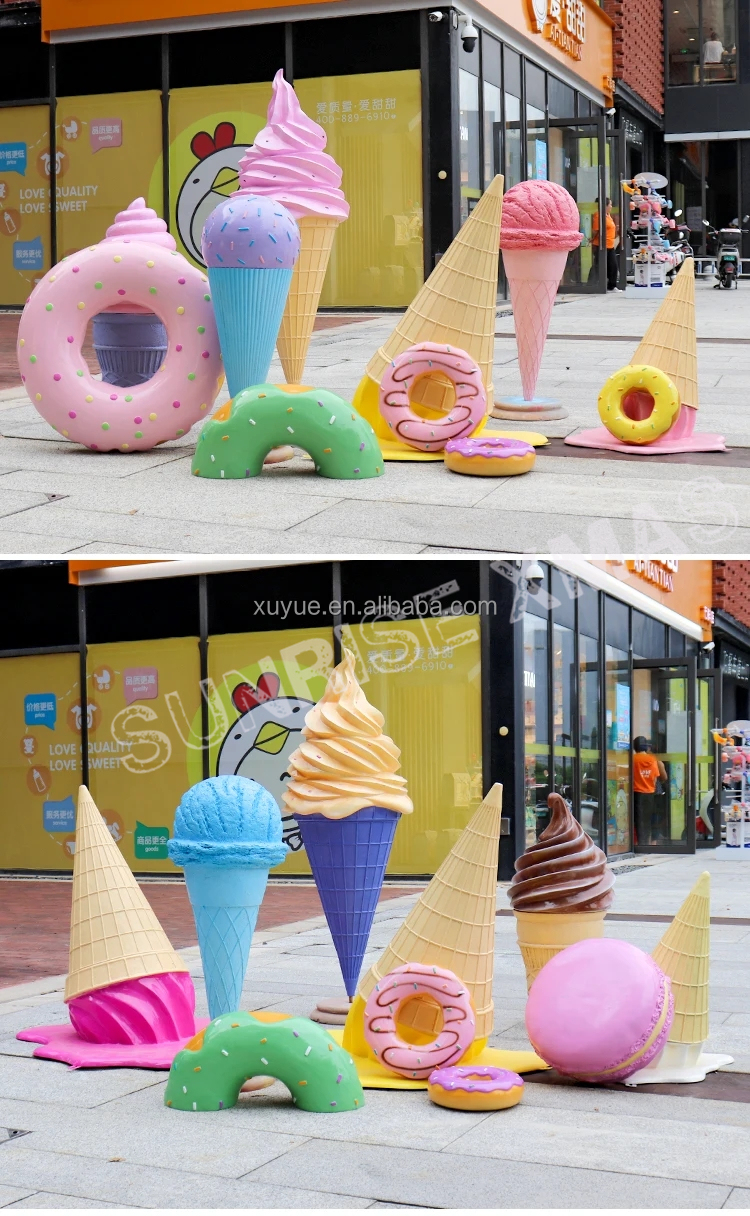 2022 Hot Mall Decoration Outdoor Giant Ice Cream Cones Sculpture Resin  Fiber Glass Sculpture for Ice Cream Donut Decorations