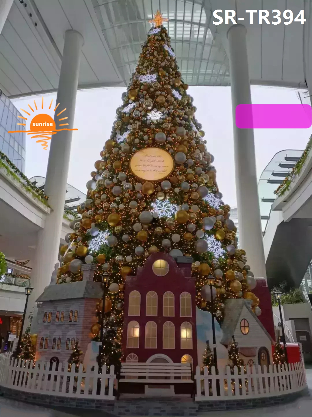 Large-scale Luxury New Year Decoration DMX Music Light Show Synchronized with Christmas Music Programmable Christmas Tree