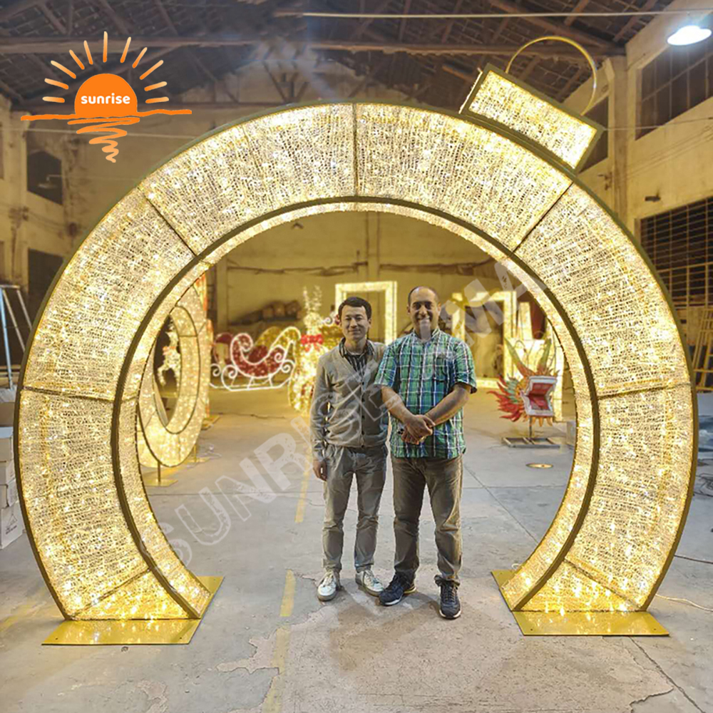 Park Large Christmas 3d Decorative Arch Pattern LED Light show High-quality Waterproof bauble/ornament tunnel Theme in stock