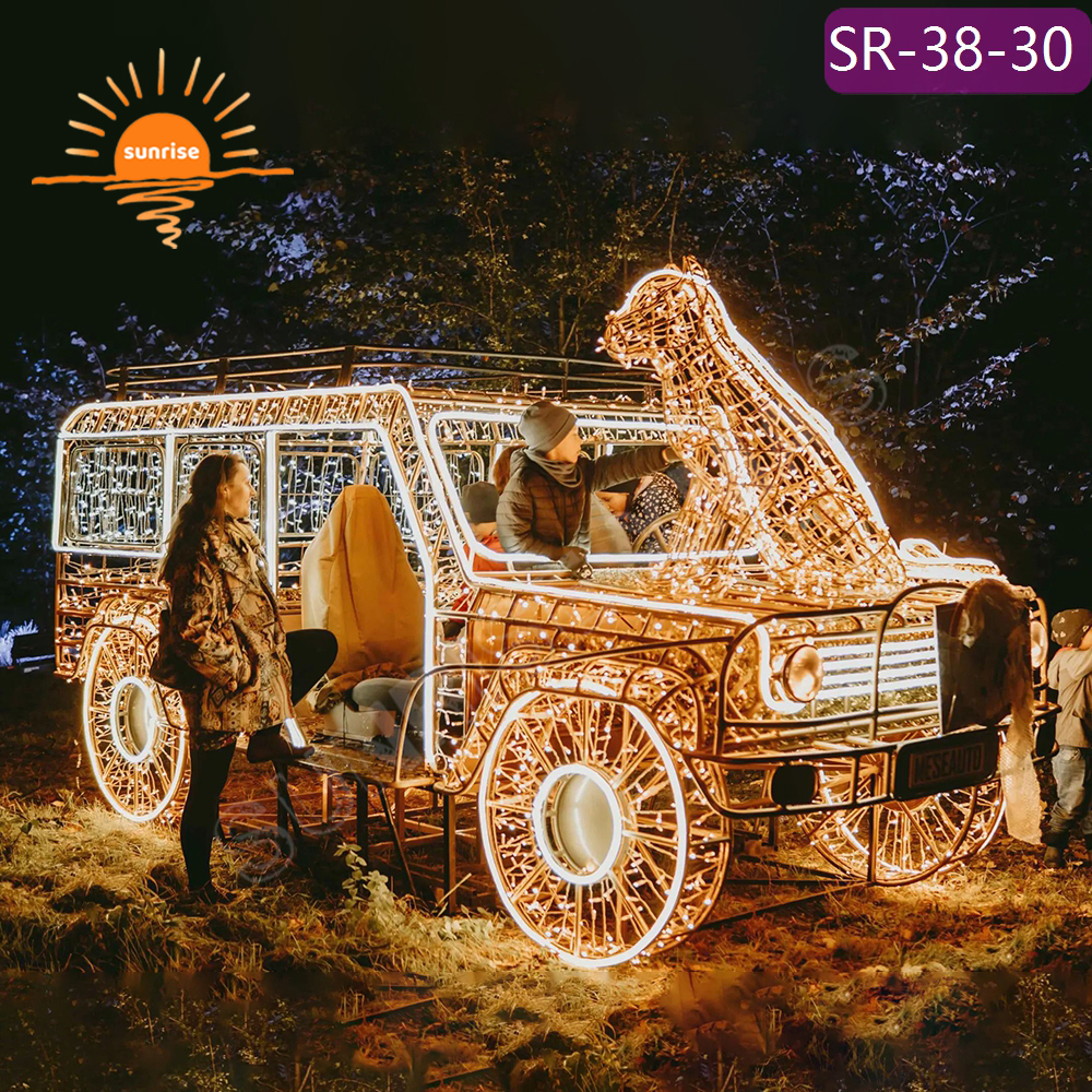 Holiday Commercial Shopping Malls IP65 Outdoor Christmas Decoration LED Lights New Year Santa Claus Airplane Theme Lights