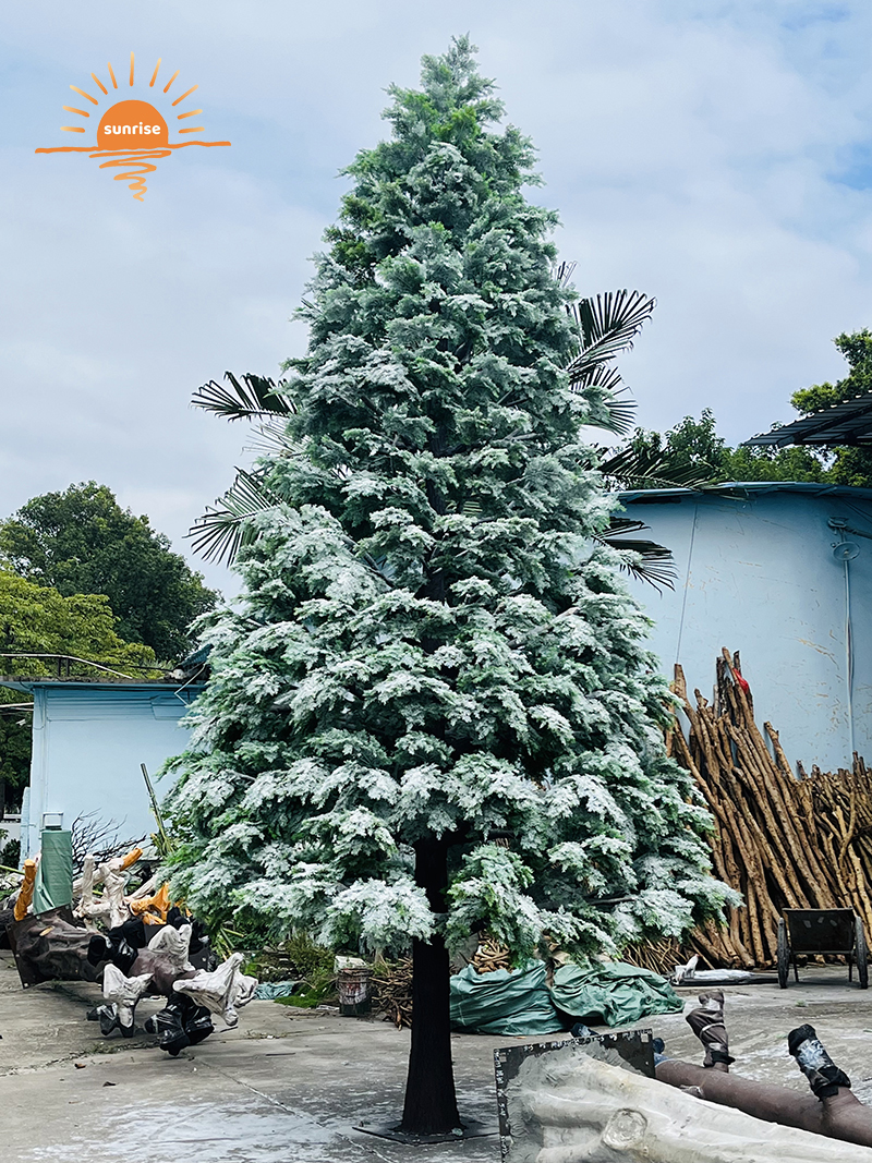 Large Outdoor 10ft 20ft High 100% High Artificial Christmas Tree with Snow and LED Lights