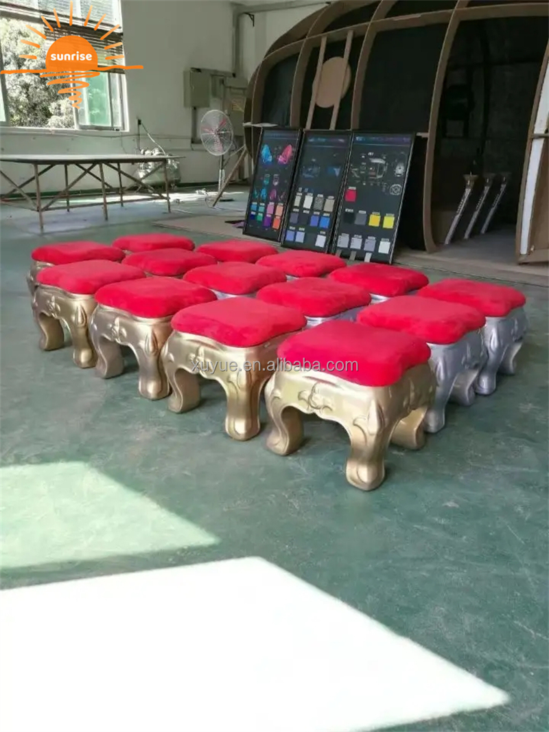 45cm Height Red and Gold Fiberglass Christmas Santa Stool