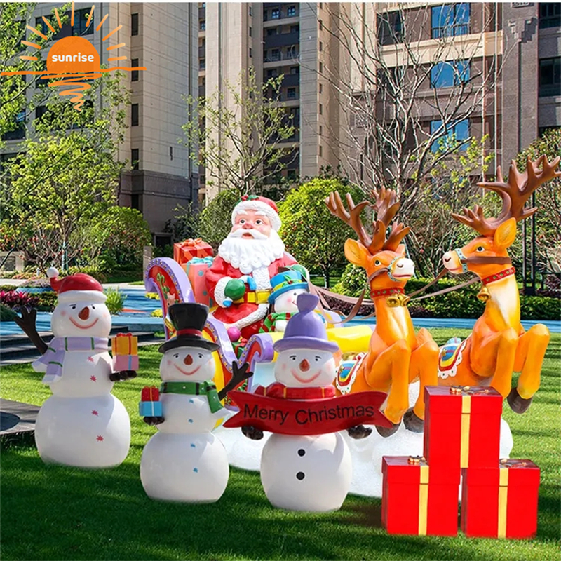 Outdoor Christmas Decoration Resin Fiberglass Santa Claus Reindeer Sleigh Statue Sculpture for Sale