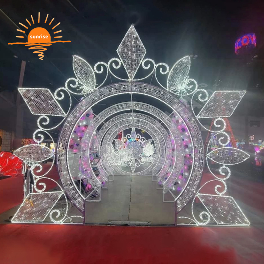 Outdoor Programmable RGB Color Change LED Sweets Candy Cane Lighting Tunnel Arch Lighting Christmas Decoration Snowflakes Light