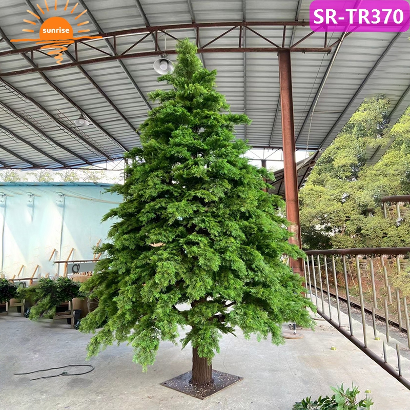Large Outdoor 10ft 20ft High 100% High Artificial Christmas Tree with Snow and LED Lights