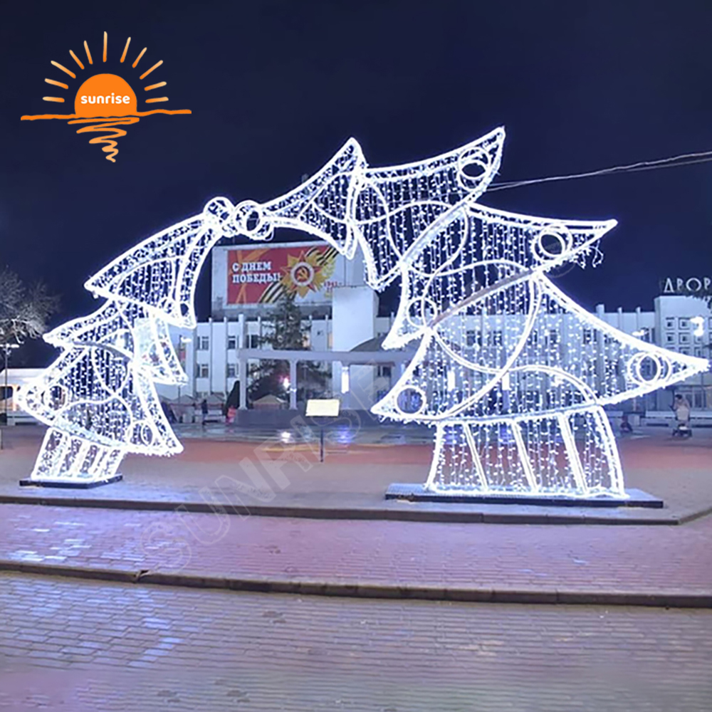 large Christmas tree motif light arch High-quality waterproof reindeer tunnel outdoor decorative walk through light show