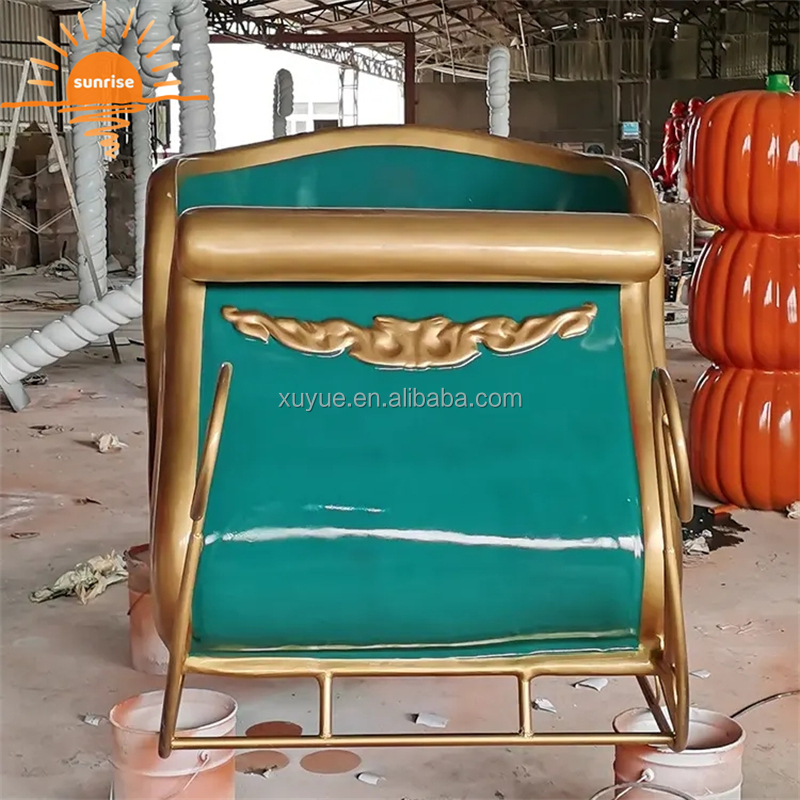 Lifesize Painted Fiberglass Santa Sleigh for Commercial Outdoor Christmas Decoration