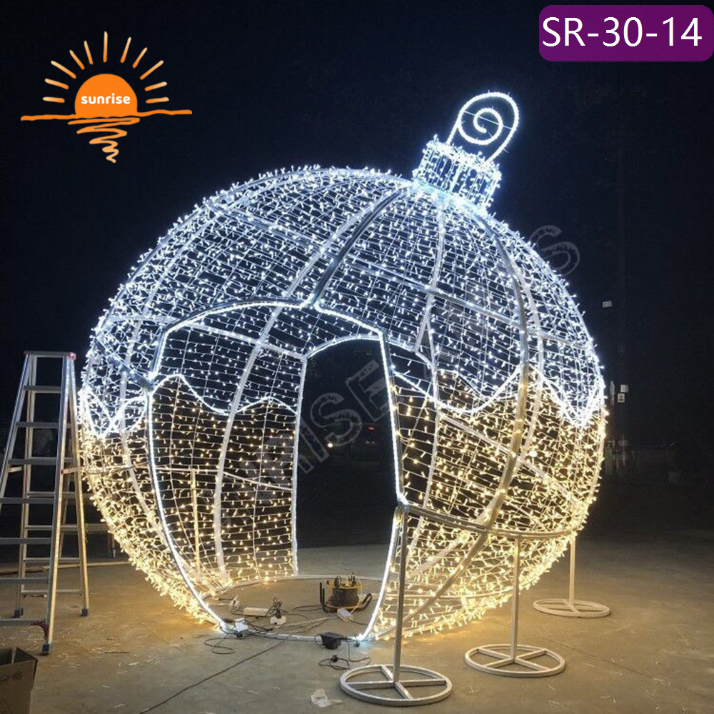 Outdoor Waterproof Christmas LED Ball Arch Through bauble/ornament Tunnel Theme Light Large-scale Commercial motif Lighting