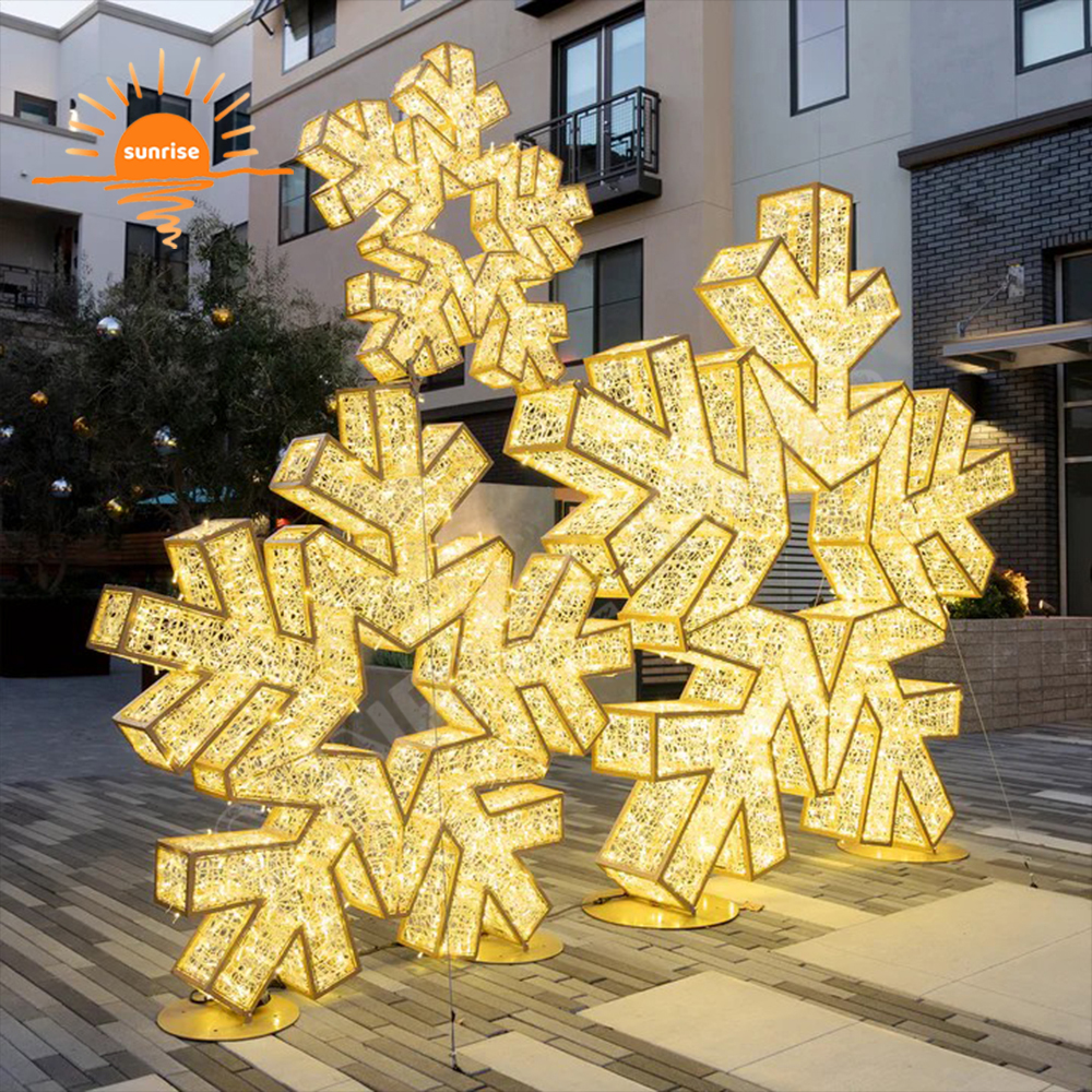 3D Large Outdoor Commercial Giant LED  Lighted Huge Christmas Snowflake Christmas Ornament Decorations for Shopping Centre