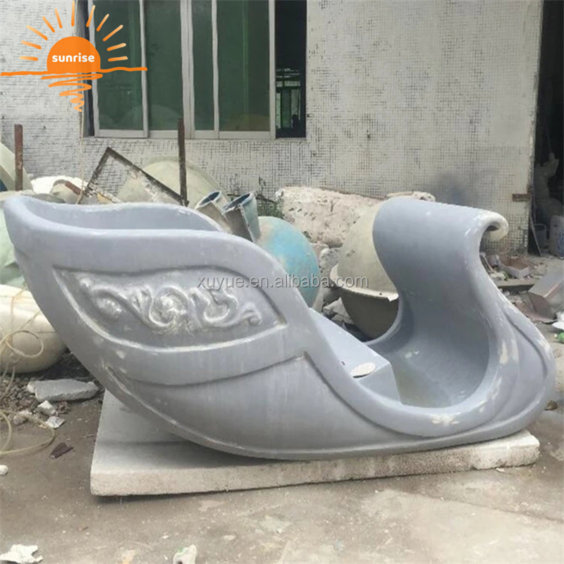 Fiberglass Christmas Decoration Large Christmas Santa Sleigh Jumbo Sled for Shopping Mall
