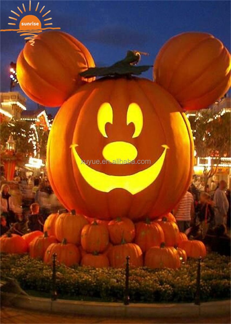 Giant Customizable Plastic Pumpkin Fiberglass Amusement for Halloween Home Decorations for Parties and Outdoor Events